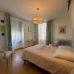 Grande Maison 6 Chambres Proche Centre Ville Et Activites *