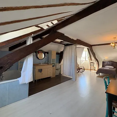 Grande Maison 6 Proche Centre Et Activites Condé-sur-Noireau