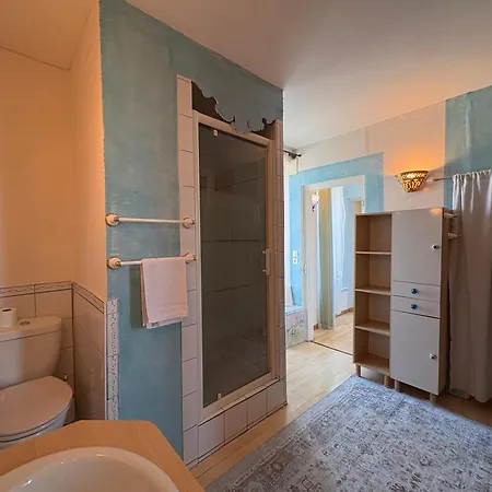 Grande Maison 6 Proche Centre Et Activites Condé-sur-Noireau