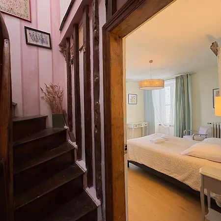 Grande Maison 6 Proche Centre Et Activites Prázdninový dům *