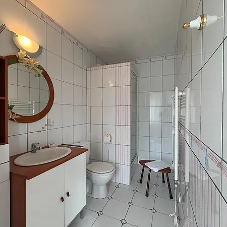 Grande Maison 6 Proche Centre Et Activites Condé-sur-Noireau